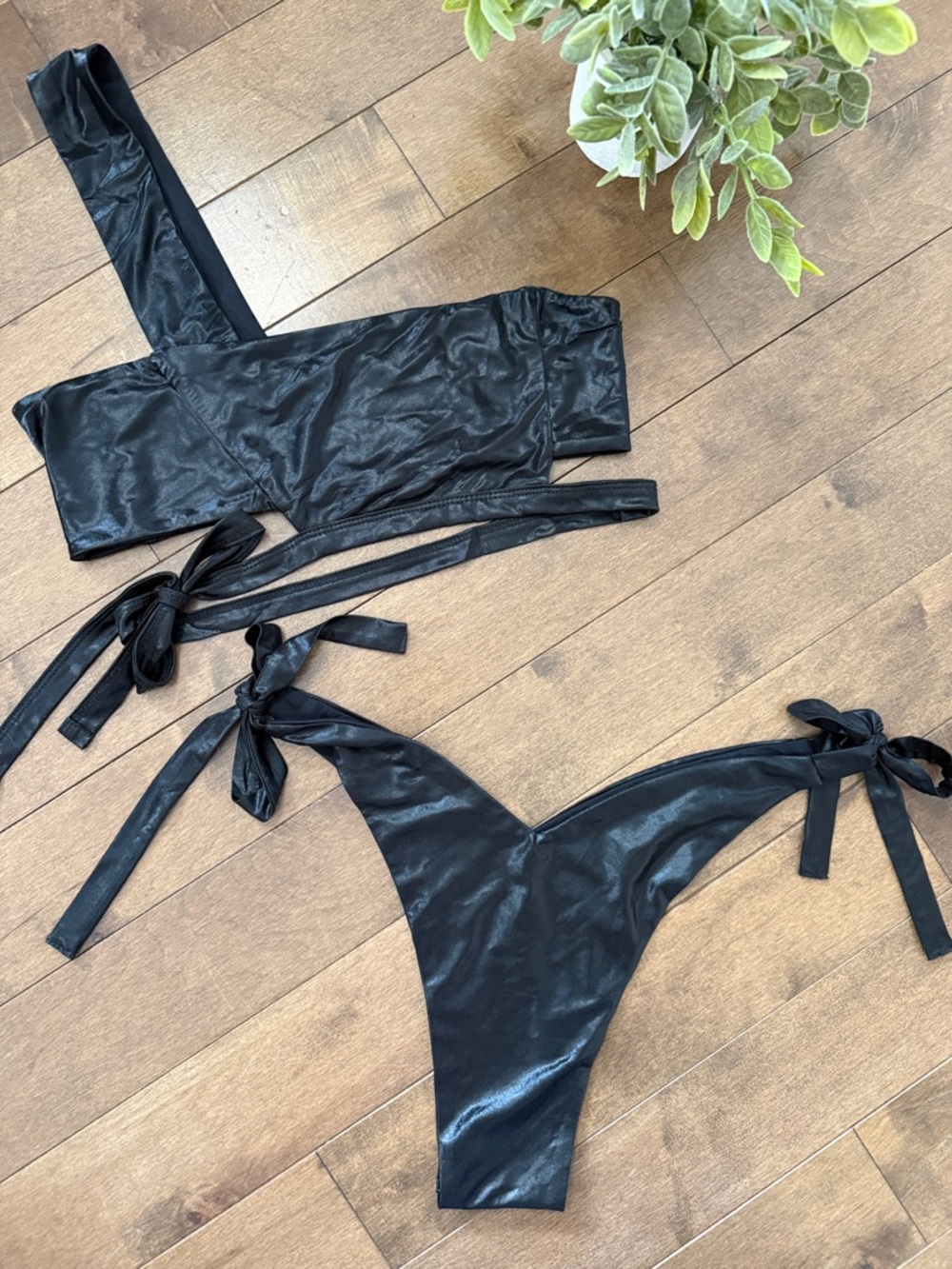NWOT Byoote Swim (Canadian Brand) Bikini